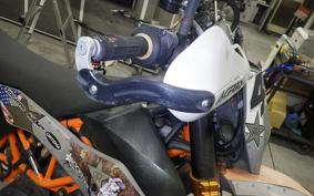 KTM 690 SMC R 2017