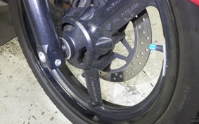 SUZUKI GSR250