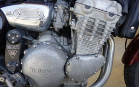 TRIUMPH THUNDERBIRD 900 1995
