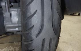 SUZUKI SKYWAVE 200 (Burgman 200)