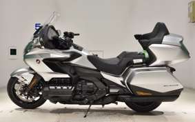 HONDA GL 1800 GOLD WING TOUR DCT 2025