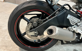 YAMAHA YZF-R6 2006 RJ12