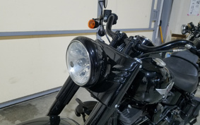 HARLEY FLSTFBS 2017 JT9