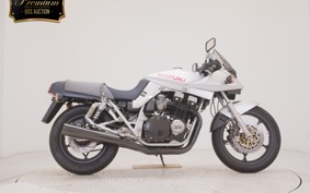 SUZUKI GSX1100S KATANA 2000 GU76A