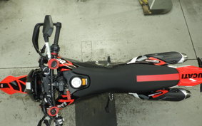 DUCATI HYPERMOTARD 698 2025