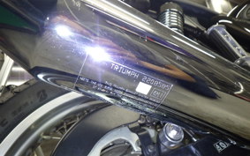 TRIUMPH THRUXTON 900 2005