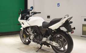 HONDA CB400 SUPER BOLDOR VTEC A 2009 NC42
