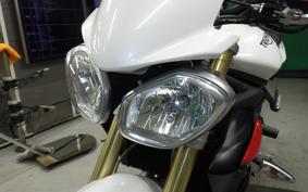 TRIUMPH STREET TRIPLE 85 2017