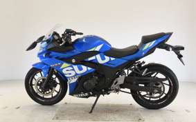 SUZUKI GSX250RA