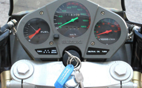SUZUKI GSX750S KATANA 1987 GR72A