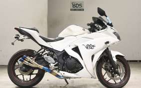 YAMAHA YZF-R25 RG10J