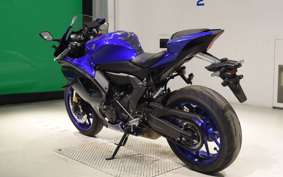 YAMAHA YZF-R7 2025