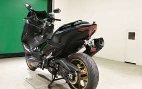 YAMAHA T-MAX 560 T 2022 SJ19J
