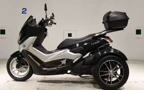 YAMAHA N-MAX 155 TRIKE