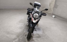 SUZUKI V STROM 250 DS11A