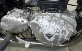 TRIUMPH BONNEVILLE 2005