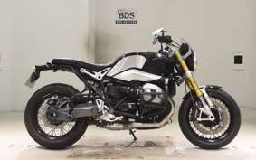 BMW R NINE T 2015