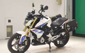 BMW G310R 2017