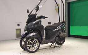 YAMAHA TRICITY 125 ヤネツキ