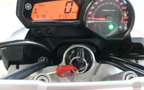 YAMAHA XJ6 N 2010 RJ19