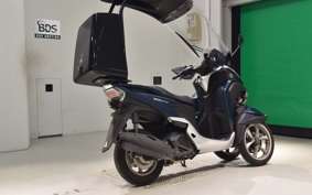 YAMAHA TRICITY 125 A ヤネツキ SE82J