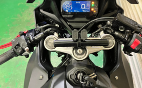 KAWASAKI ZZ1100 NINJA 1993 10D007