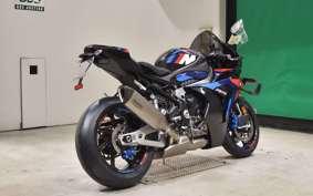 BMW M1000RR 2026