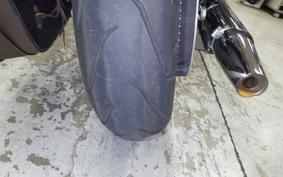 HARLEY XL883LI 2013