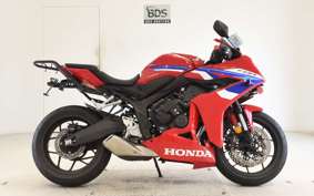 HONDA CBR650R E-Clutch 2025 RH17