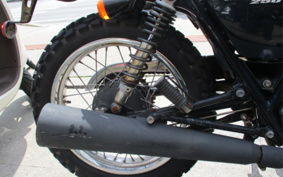 SUZUKI GLASS TRACKER BIG BOY NJ4BA