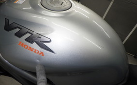 HONDA VTR 250 2018 MC33