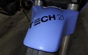 YAMAHA FZR250 2KR