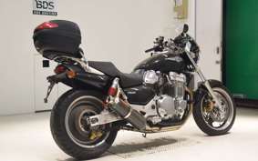 HONDA X4 LD 2002 SC38