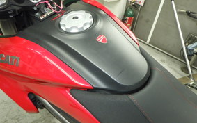 DUCATI HYPERSTRADA 820 2017