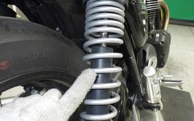 TRIUMPH STREET TWIN 2022