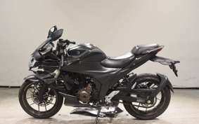 SUZUKI GIXXER 250 SF 1989 ED22B
