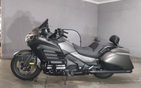 HONDA GL1800 F6B 2015 SC68