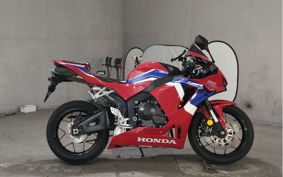 HONDA CBR600RR PC40