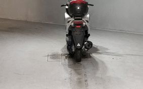 YAMAHA TRICITY 125 SE82J