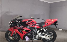 HONDA CBR1000RR 2006 SC57
