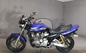YAMAHA XJR1300 1998 RP01J