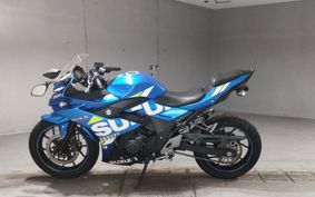 SUZUKI GSX250 R DN11A