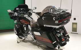 HARLEY FLHTCUSE 1800CVO 2011