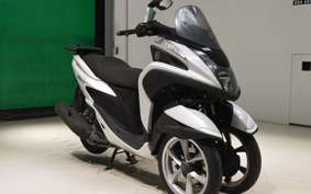 YAMAHA TRICITY 125 1999 SE82J