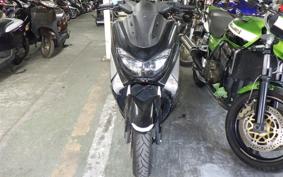 YAMAHA N-MAX 2018 SED6J