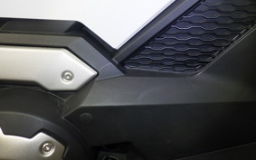 HONDA X-ADV 750 2025 RH21