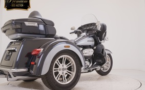 HARLEY FLHTCUTG 1870 2019
