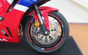 HONDA CBR600RR ABS 2024 PC40