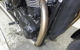 TRIUMPH STREET TWIN 2023