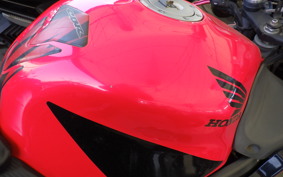 HONDA CBR600F GEN 3 2001 PC35